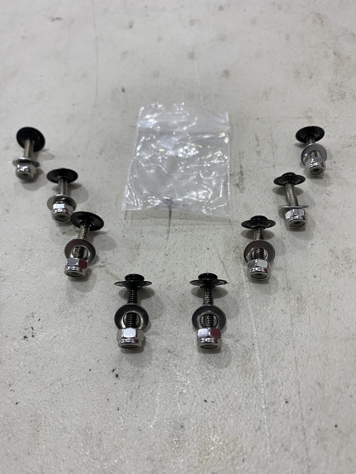 H.D. XLCR Cafe Racer NEW, Windshield Screw/Washer/Nut,Gloss Black Powder Coated