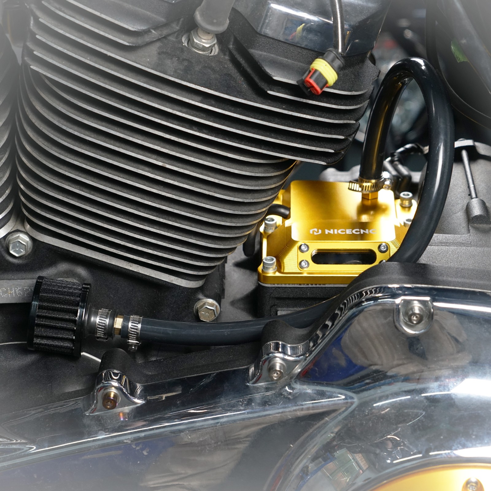 Clear Transmission Top Cover For Harley M8 Low Rider FXLR 107 & FXLRS 114 18-21