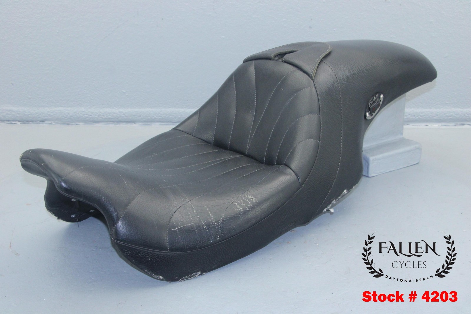 2009 Harley Street Glide Corbin Heated Touring Saddle Seat
