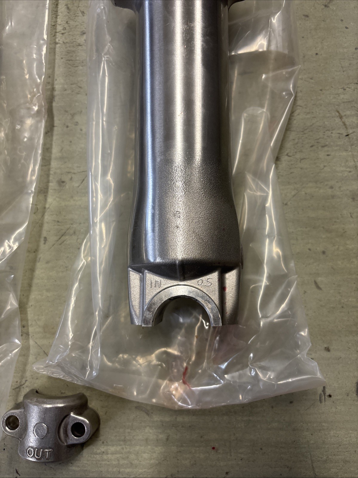 Harley 2007-17 Fat Boy & Softail OEM Fork Lower Legs 45915-08A /45916-07A
