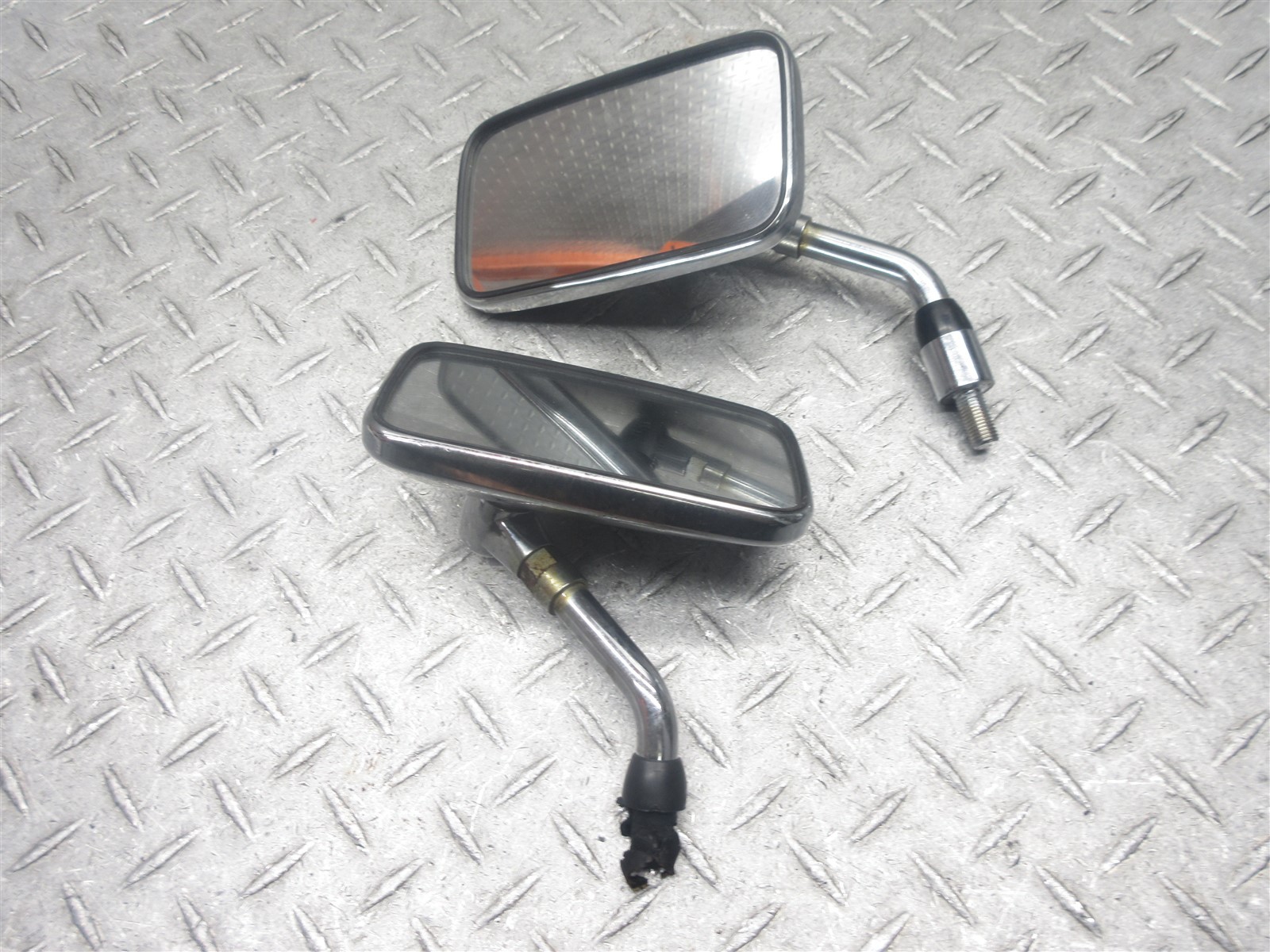 2004 99-07 Honda VLX 600 Deluxe VT600CD Left Right Side Mirror Rearview Pair Set