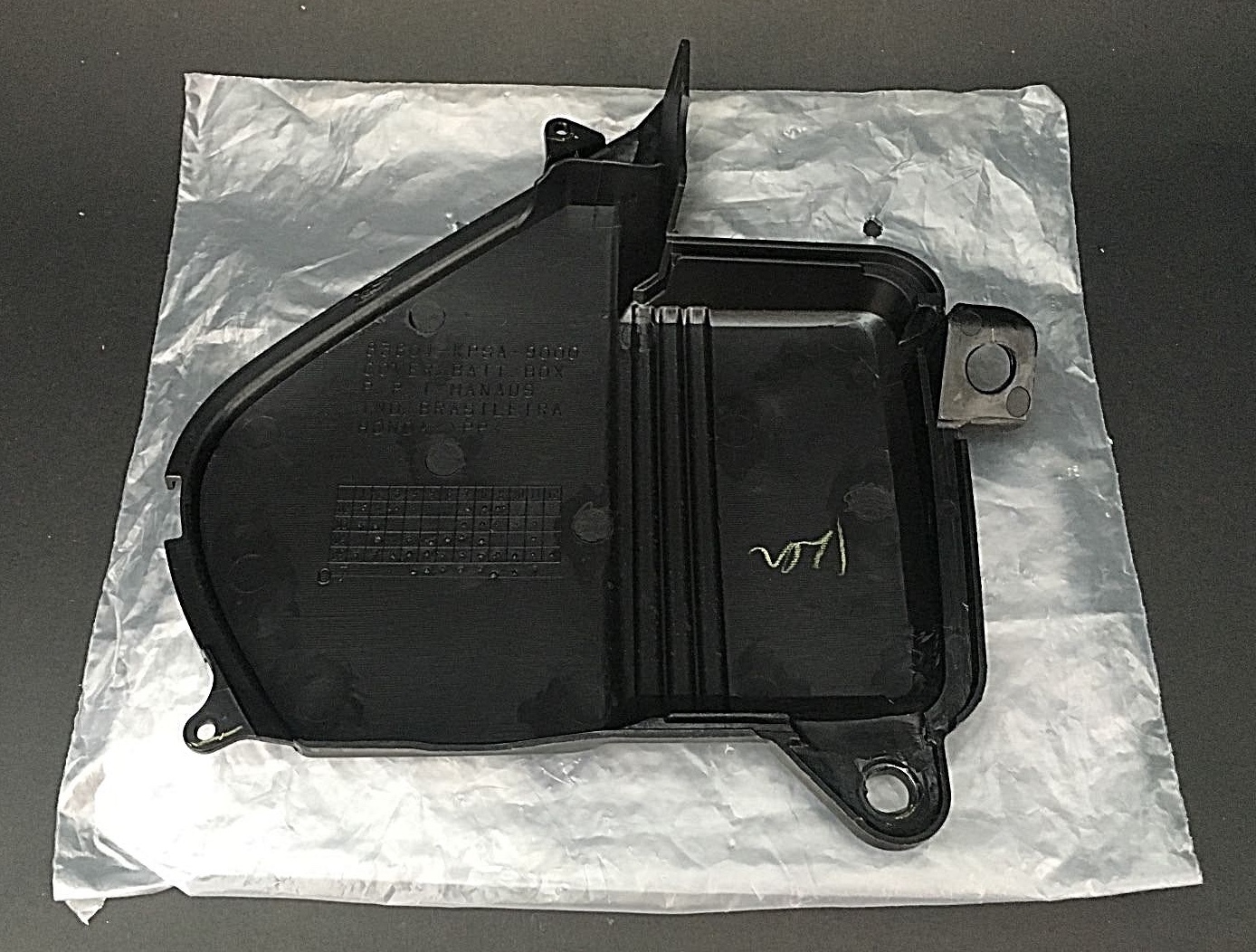 Genuine 2003-2017 Honda CRF150F CRF230F Plastic Battery Cover Box Lid