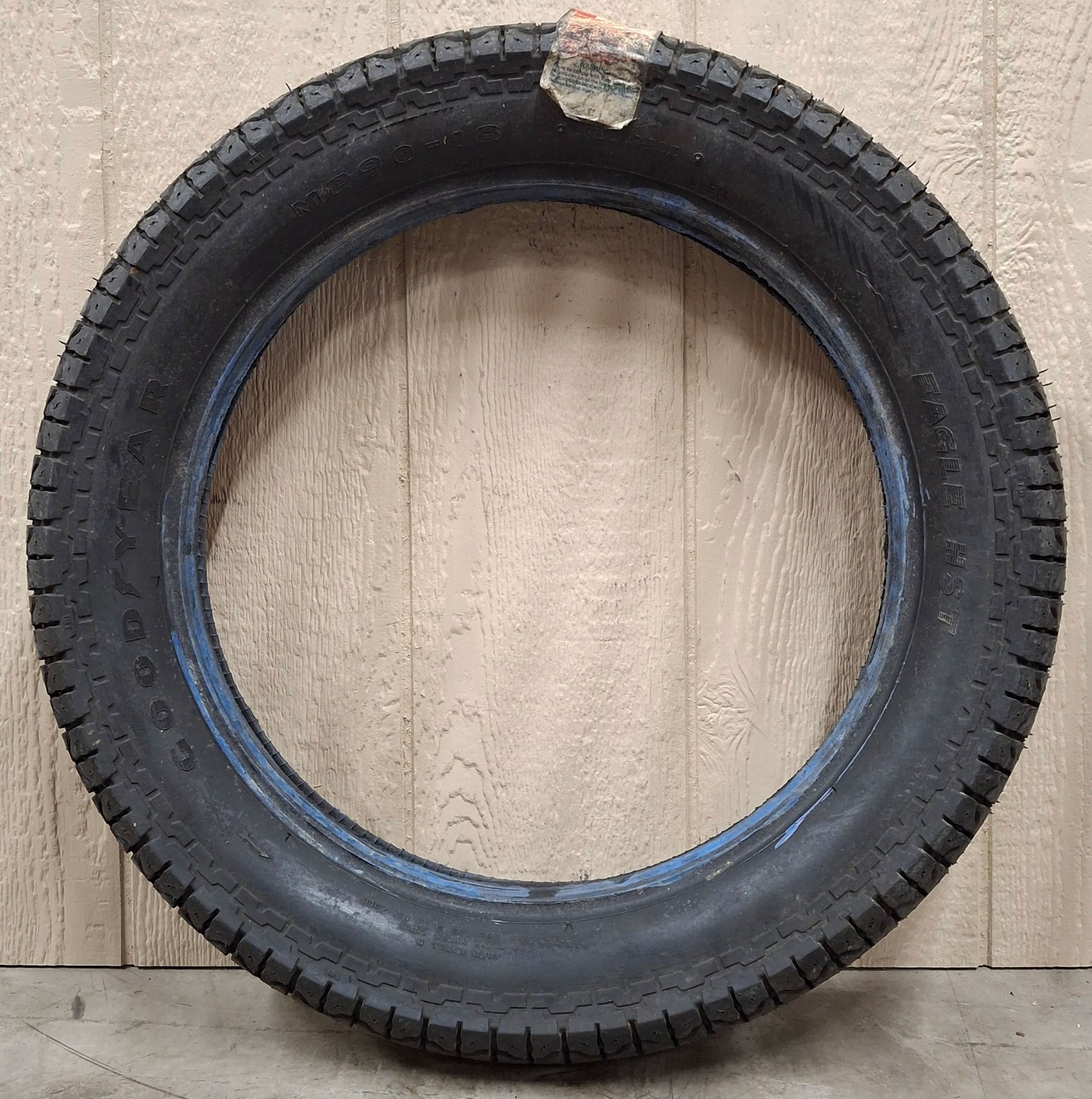 NOS Goodyear Eagle HST MP90-18 4.25-18 Tubeless Motorcycle Tire BLEM LoadRange B