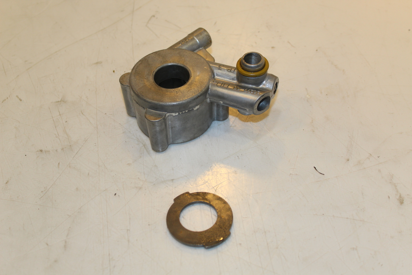 2007 Harley-Davidson Street Glide FLHX Engine Motor Oil Pump 26037-06