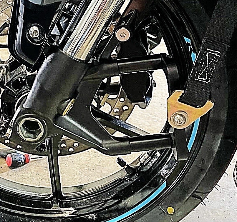SUZUKI DRAG/ROLL RACING FRONT LOWERING STRAP & BRACKETS BRAKE DELETE SPACERS