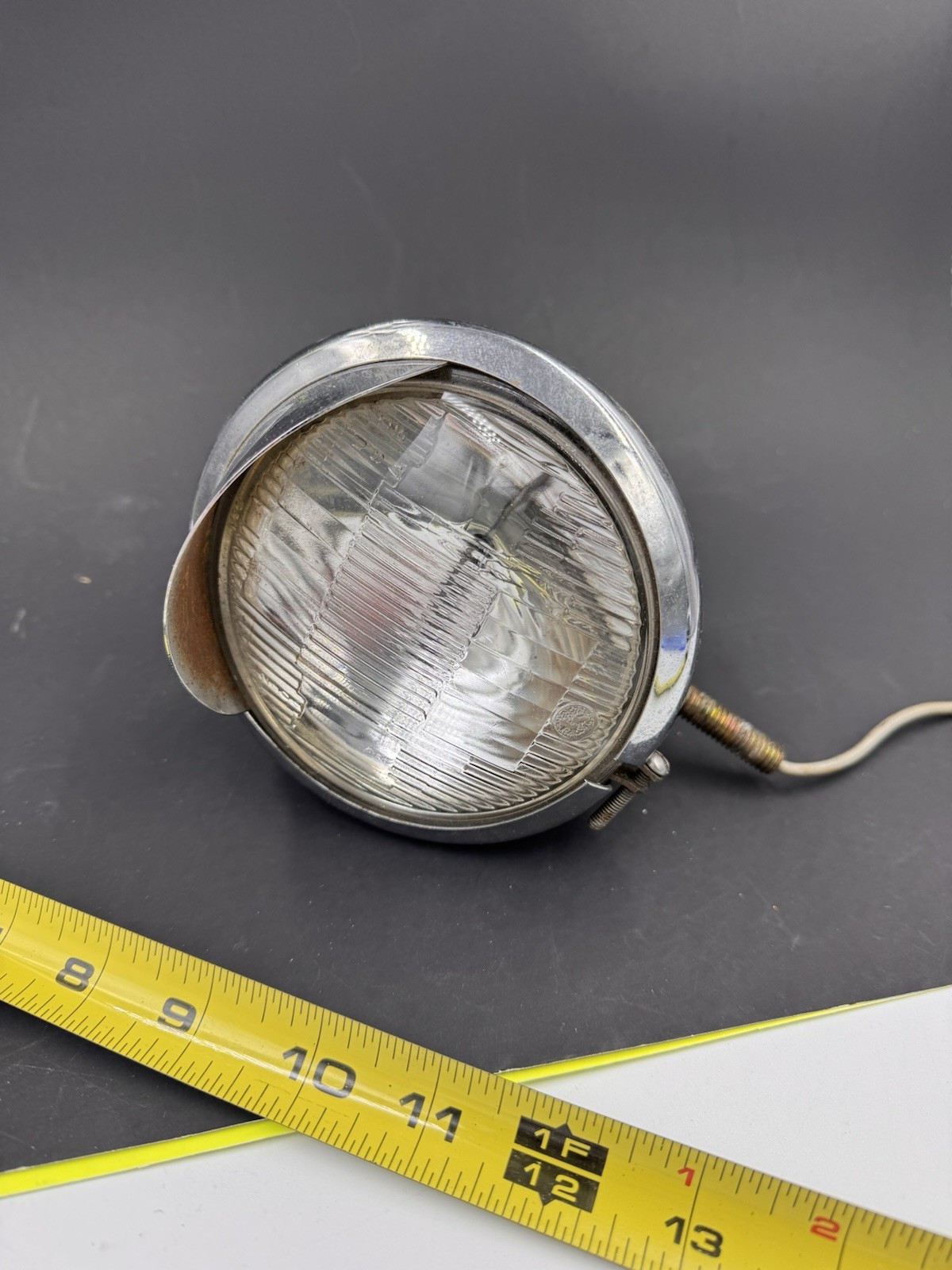 Original Guide H SAE C 80 4.75″ Harley Davidson Spotlight Light Assembly