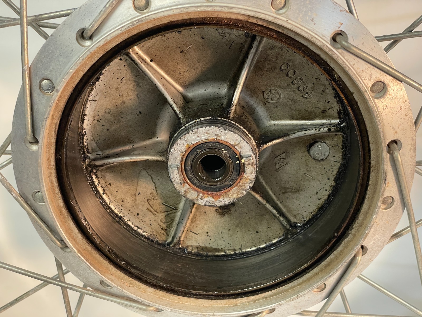 1975 Yamaha DT400 Front Wheel DT dt 400 SEE VIDEO