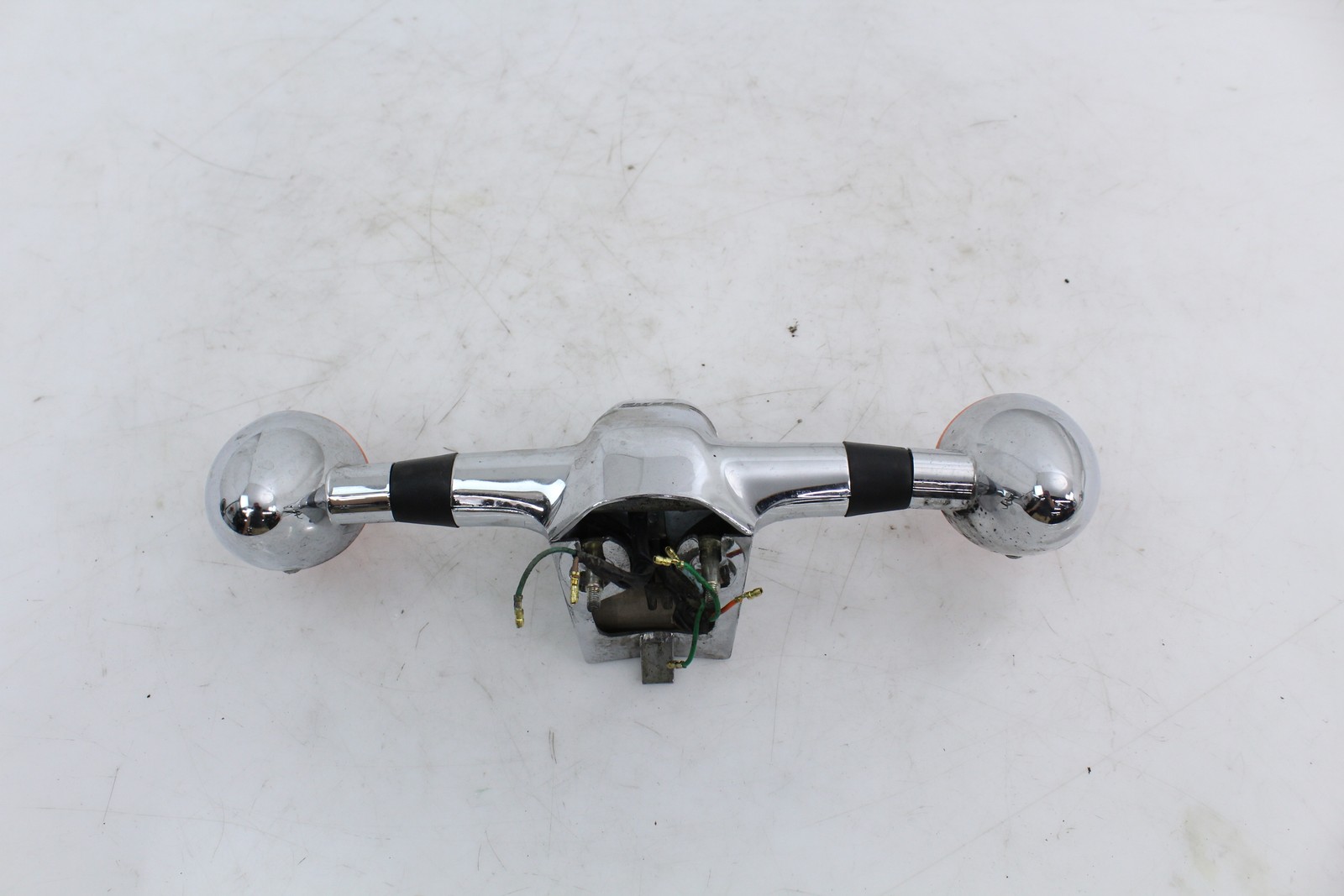 Honda VT750C Shadow ACE Deluxe 1998-2003 Light Bar Assy Rear OEM