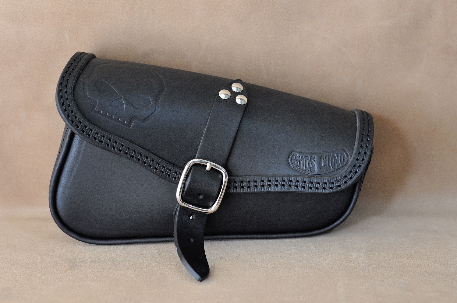 LEATHER SADDLEBAG FOR HARLEY DAVIDSON NIGHT ROD, V ROD LEFT SIDE BEST QUALITY