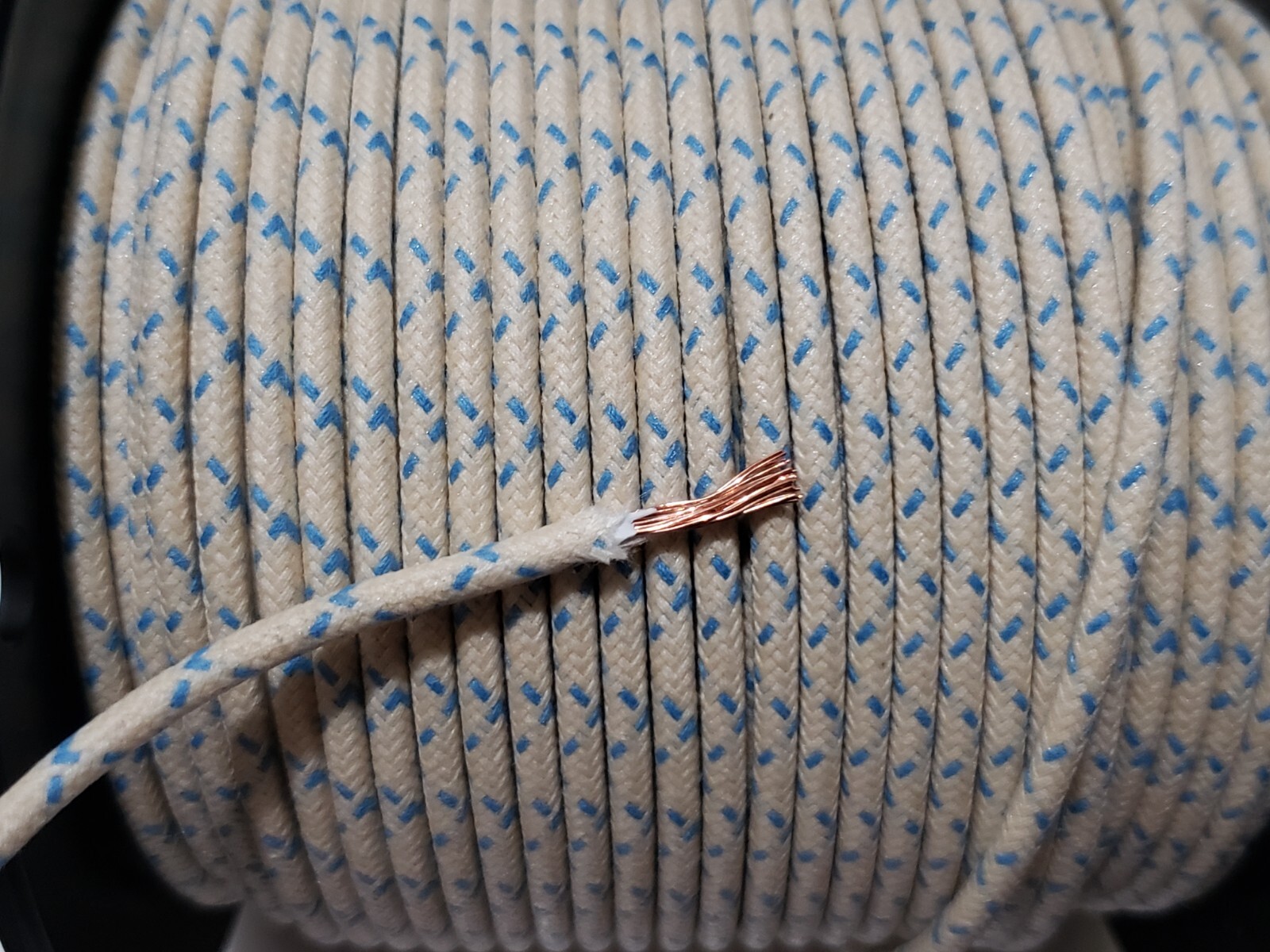 5 feet Vintage Braided Cloth Covered Primary Wire 14 GA gauge White with Blue Cr