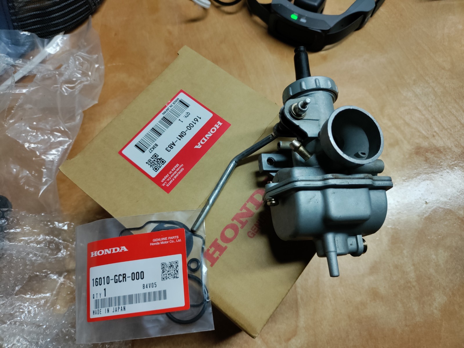 honda motorcycle carburetor XR80R 2000-2005 / CRF80F and O-ring kit (new)