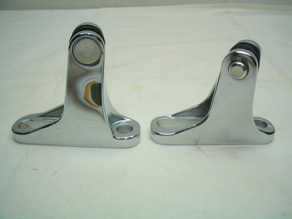 Chrome Passenger Footpeg Supports & Mounting Hardware Harley Touring ’93-later
