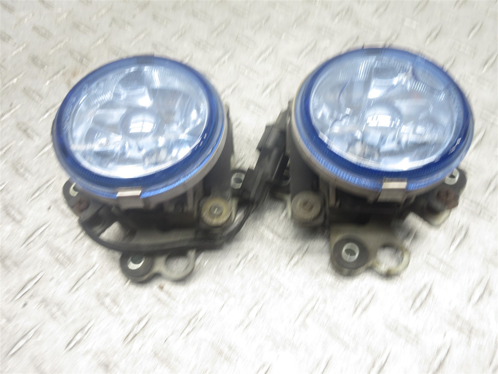 2001 01-05 Honda GL1800 Goldwing Front Fog Light Passing Aux Accessory Lamp Pair