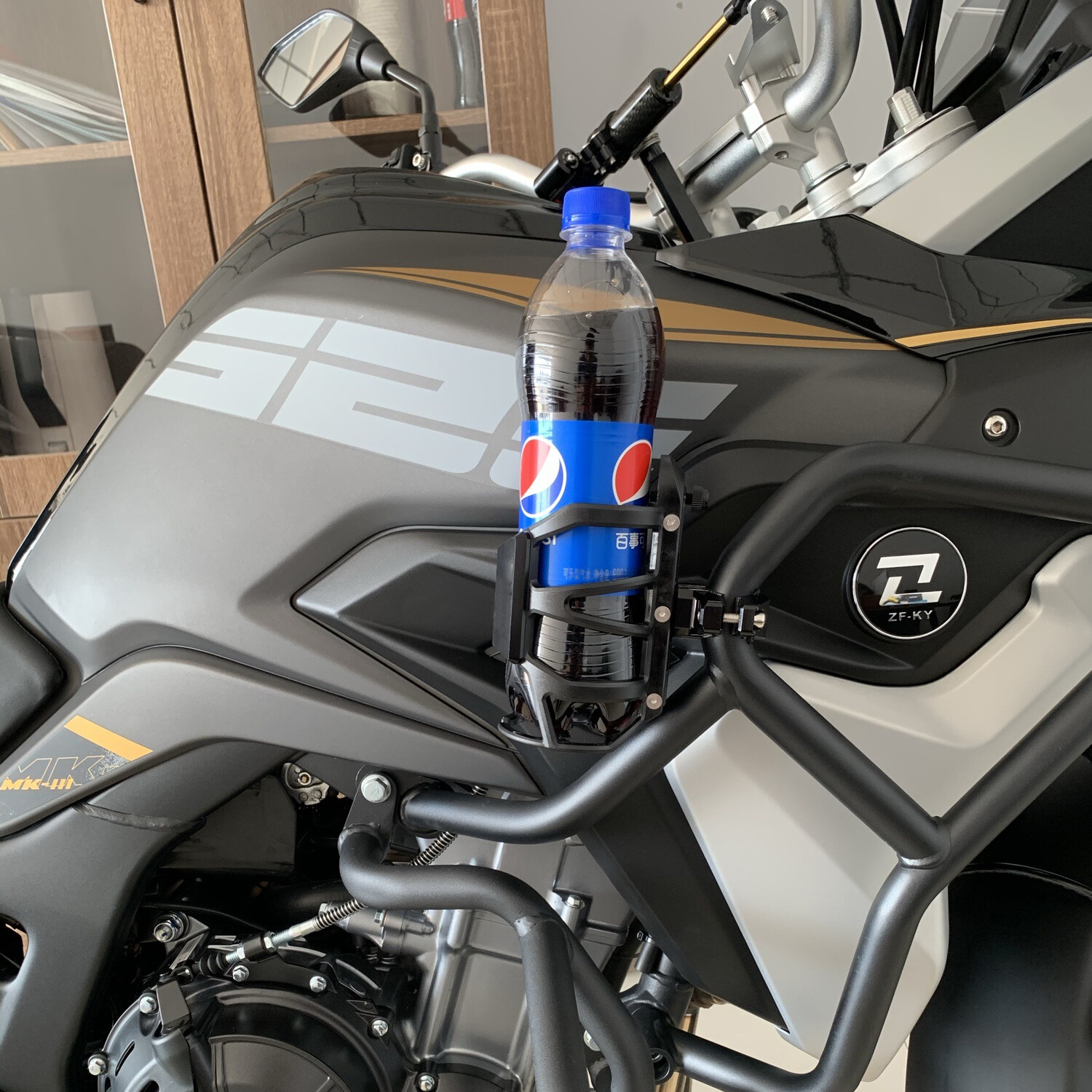 For SUZUKI VSTROM DL 250 650 1000 Beverage Water Bottle Drink Cup Holder Stand