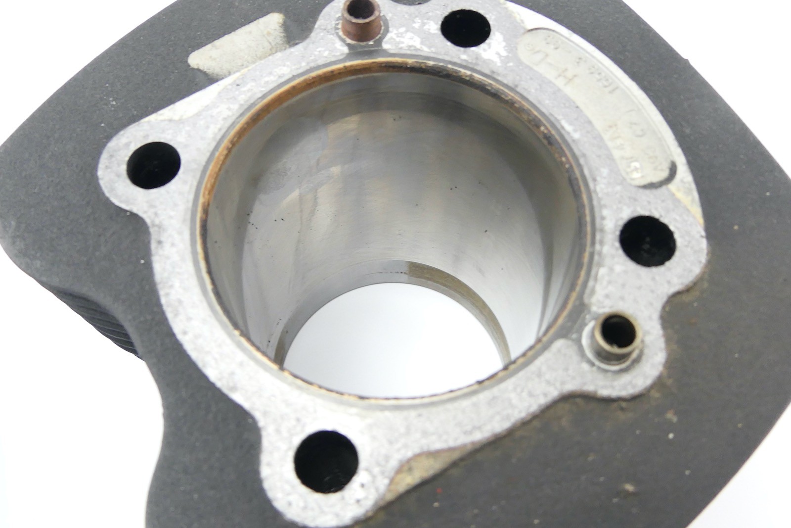 Harley Davidson Dyna FD2 FXDB 2008 – Cylinder + Piston Damaged A260G
