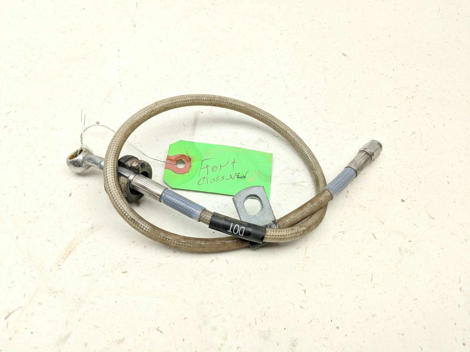 04 Kawasaki Vulcan 1600 Classic VN1600A1 RUSSELL Front Brake Line Crossover