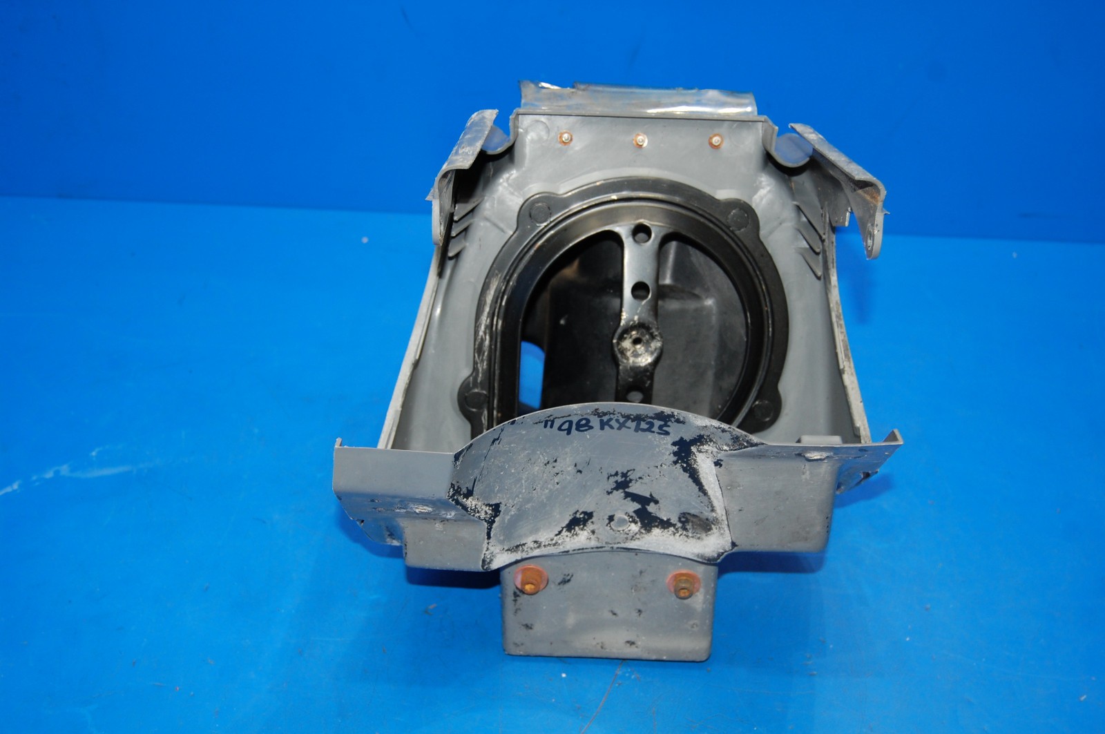 1998 94-98 KX125 OEM AIR CLEANER BOX CASE INTA BASE FILTER HOUSING 11011-1446-RG