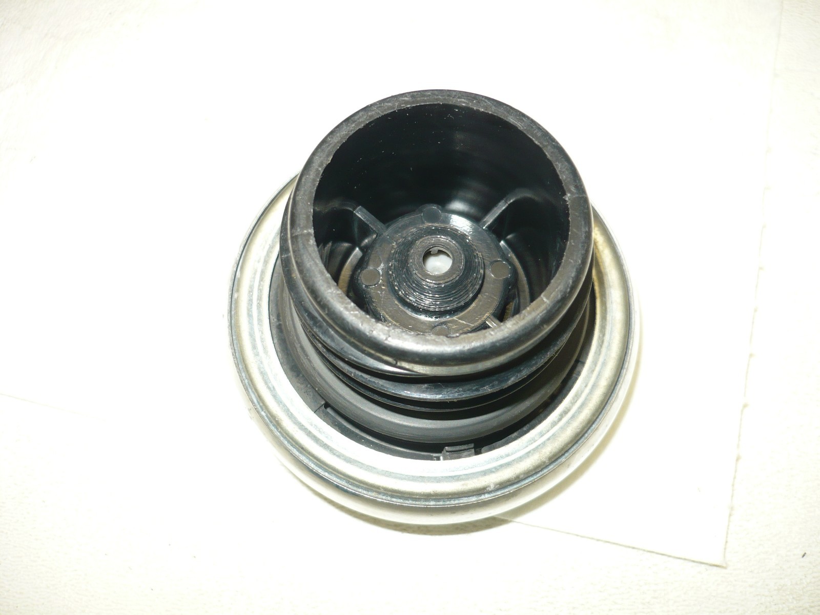 Harley HD 98 02 03 XL883 Hugger Sportster 883 Fuel Gas Petrol Tank Cell Clean