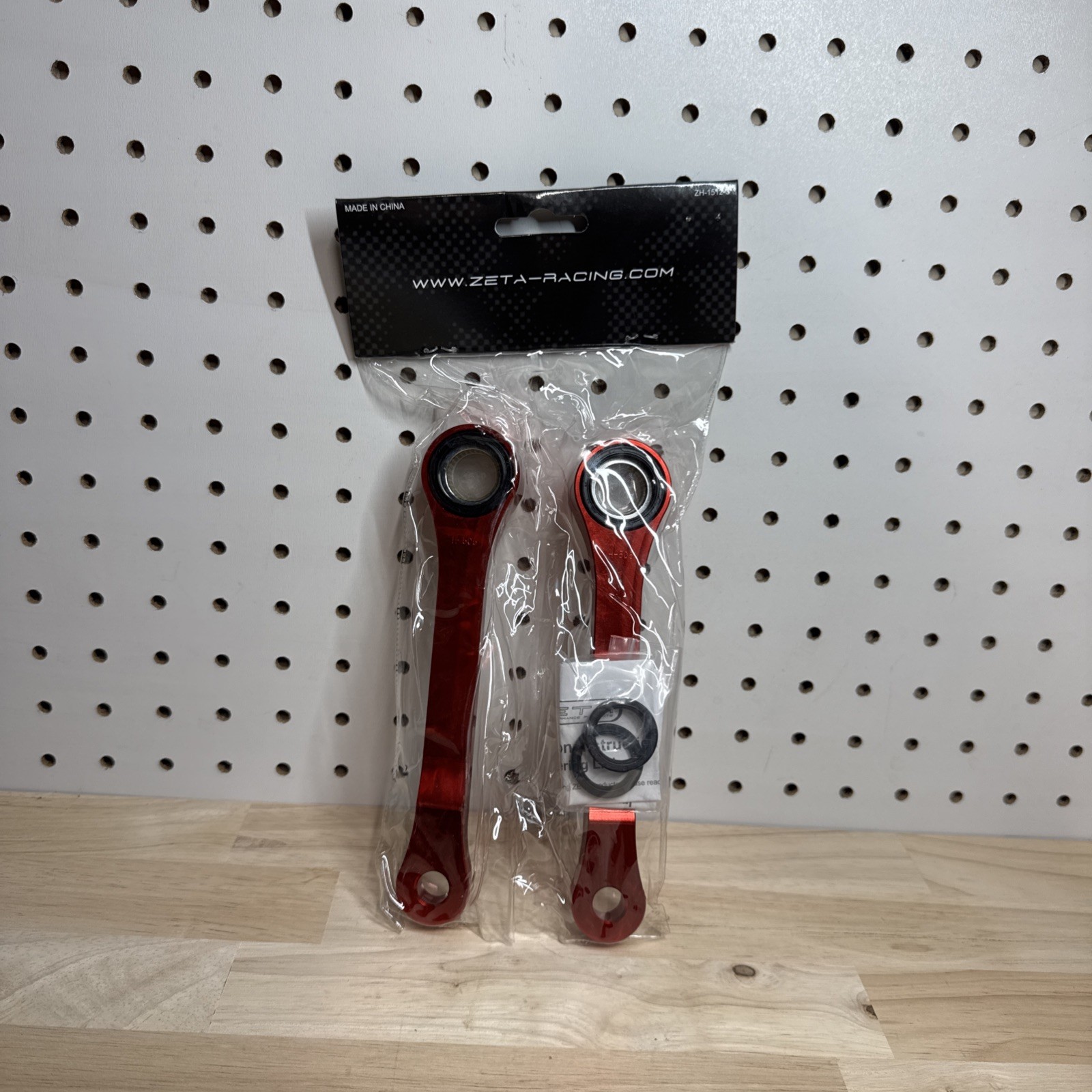 ZETA Lowering Link – Red ZE56-05052 CRF 450R 21- CRF250R 22- Honda Red