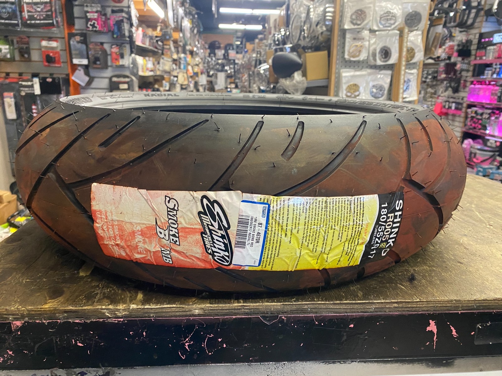 Shinko Smoke Bomb Rear Tire 180/55ZR17 Red GSXR YZF ZX NINJA CBR BUELL Motorcycl