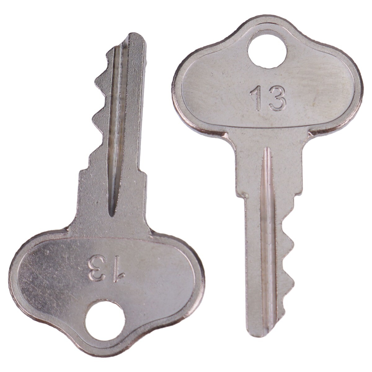 2X Ignition Keys IH131313C2 for Cub Cadet 70 76 100 104 109 127 129 149 & more