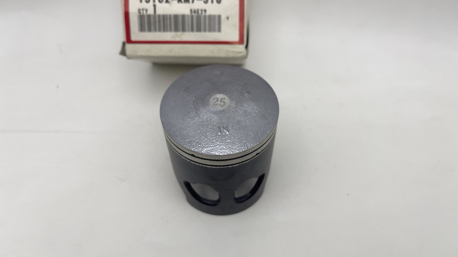 HONDA HX135 FIGHTER135 HXS PISTON BLACK (0.25)+RING(0.25)+PIN NOS 13102-KM7-316