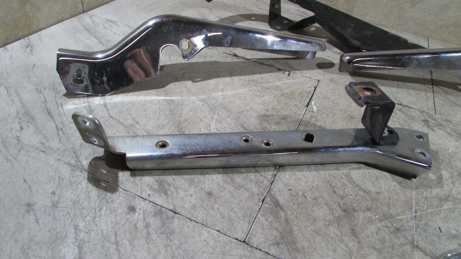 HARLEY SADDLEBAG SUPPORT & BRACKETS, FITS 2008 ELECTRA GLIDE FLHT (DA7110)