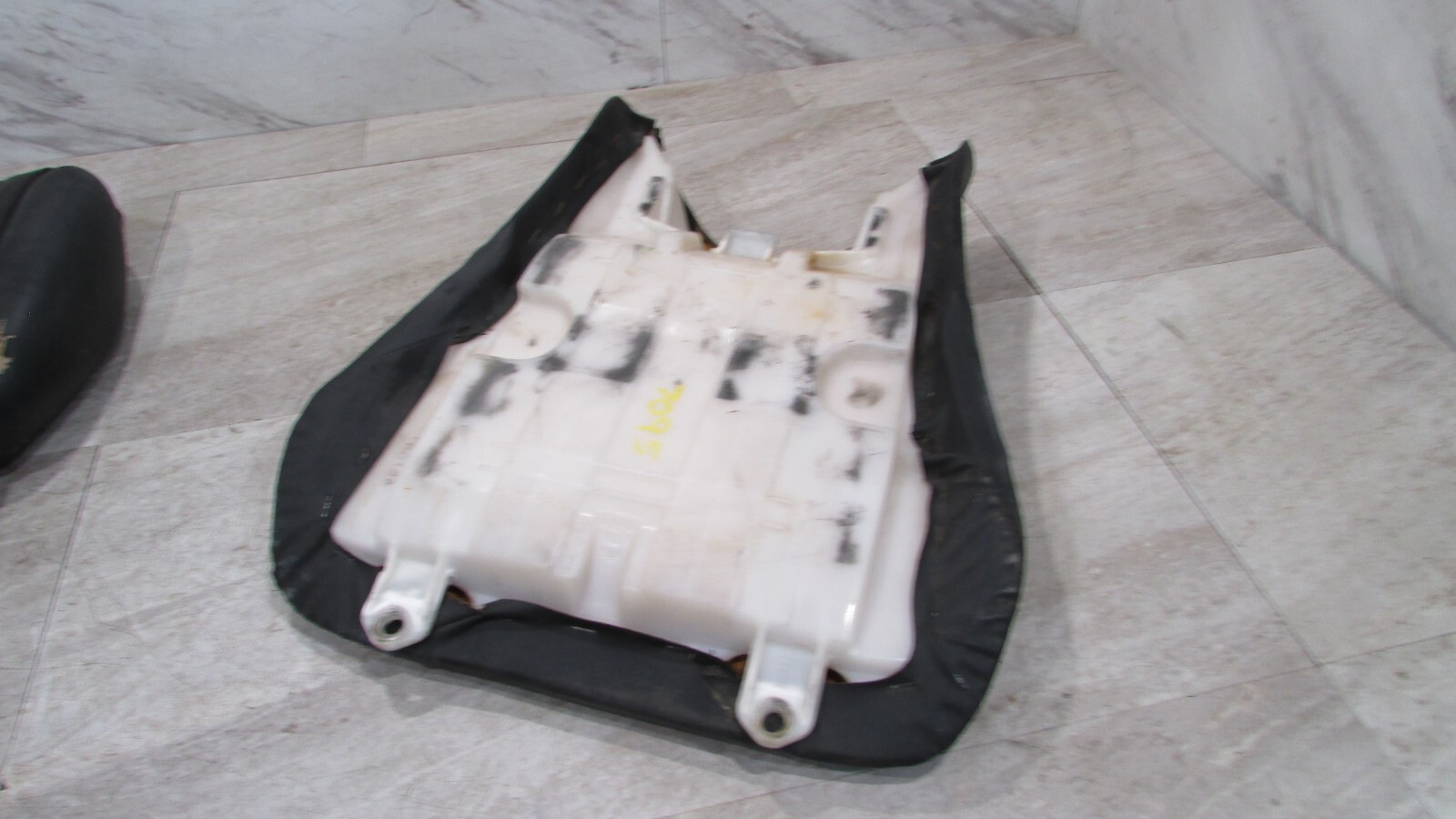 DRIVERS & PASSENGER SEAT *DAMAGED*, YAMAHA 03-05 YZFR6, 06-09 YZFR6S (OPS7095)