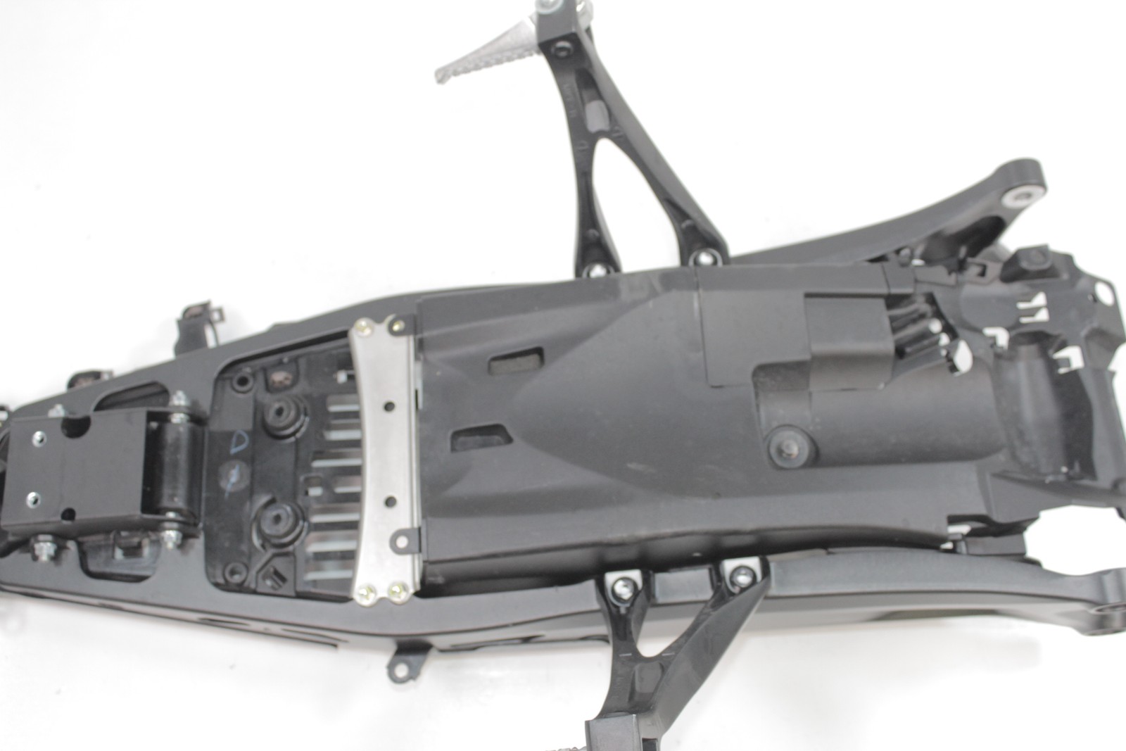17-26 HONDA CBR1000RR REAR SUBFRAME BACK SUB FRAME STRAIGHT #0620