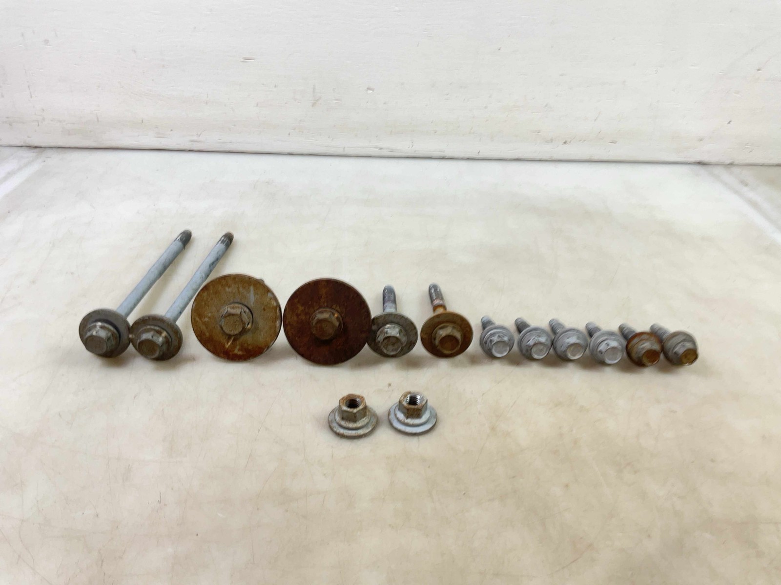 Jeep Gladiator JT OEM Body Mounting Bolts 2020 2021 2022 2023 2024 172628