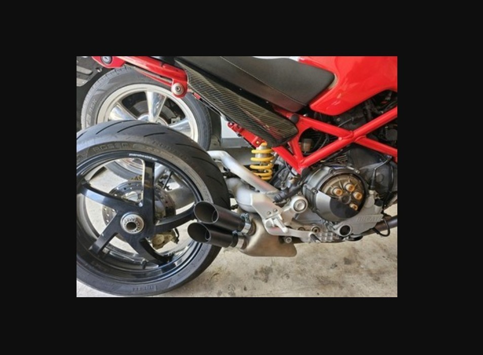 DUCATI MONSTER S2R – S4R Shorty Moto GP slip-on Motorcycle Exhaust