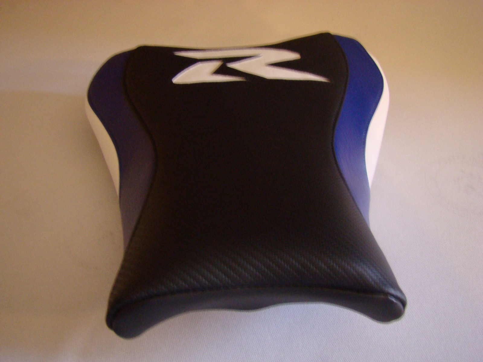 CUSTOM FRONT SEAT COVER BLACK/BLUE/WHITE WILL FIT SUZUKI 2007/08 GSX1000R