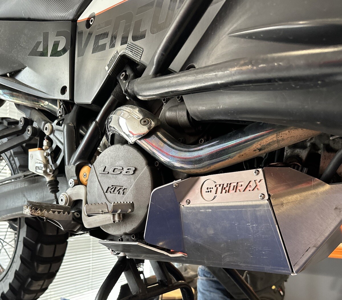Thorax Skid Plate Natural Aluminum Silver KTM 950/990 Adventure 03”-13” Models.