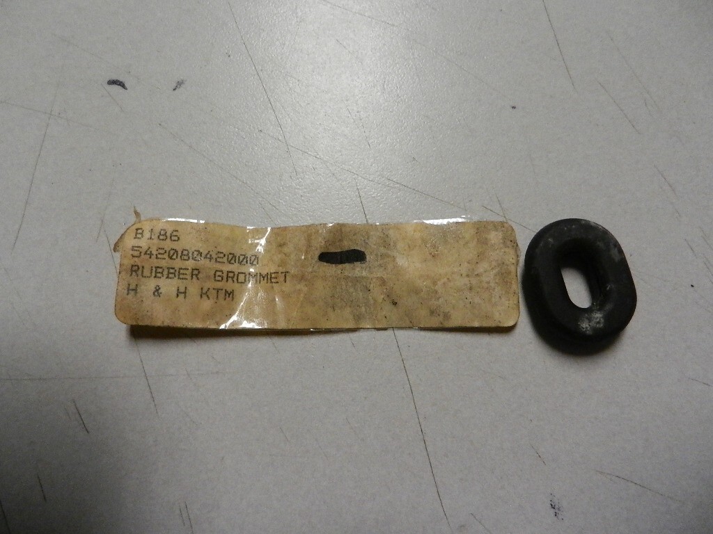 NOS KTM Rubber Grommet 2001-2006 640 Adventure 54208042000