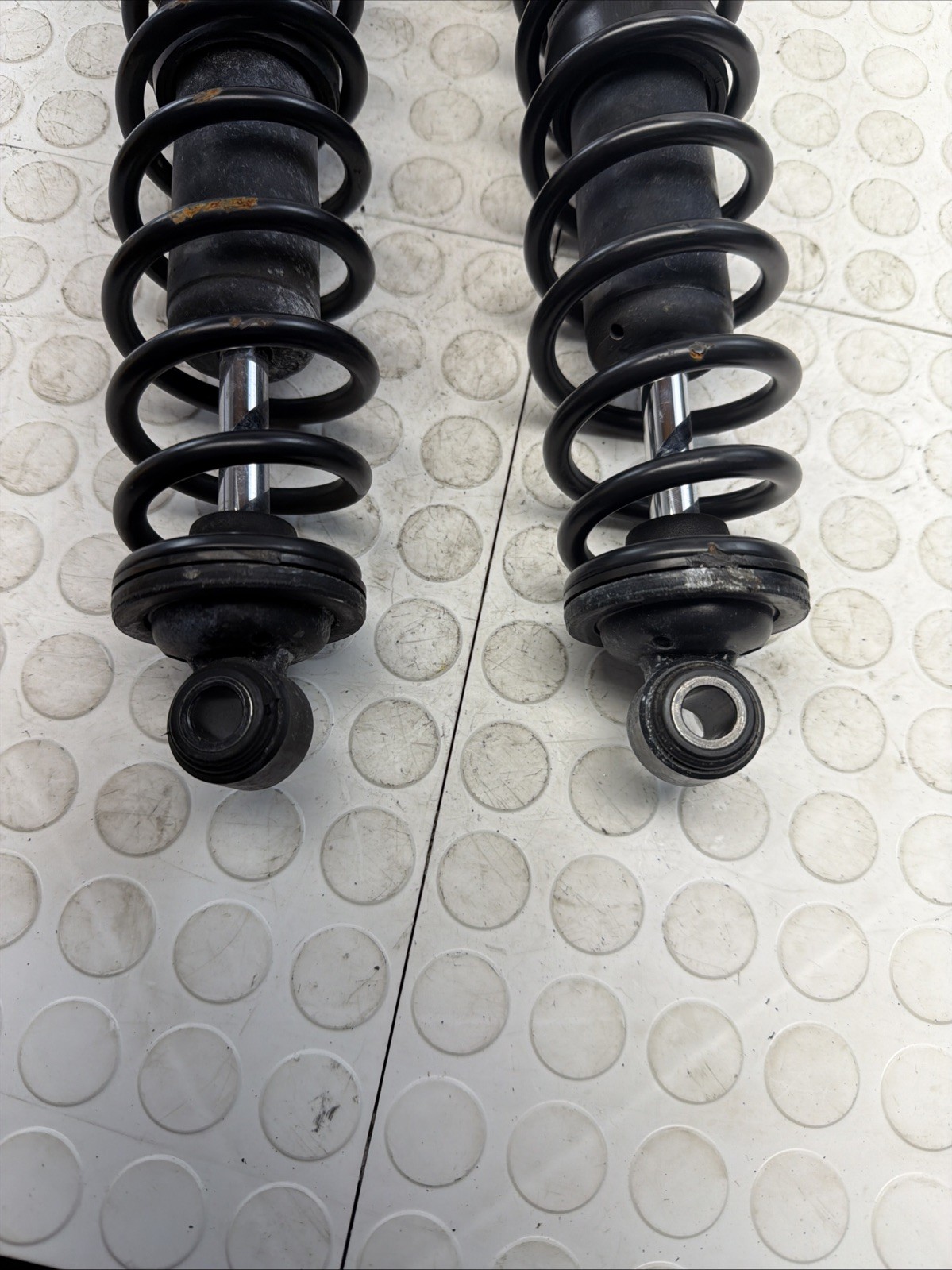 22 Harley Davidson RH975 RH 975 Nightster Rear Back Shocks Springs OEM