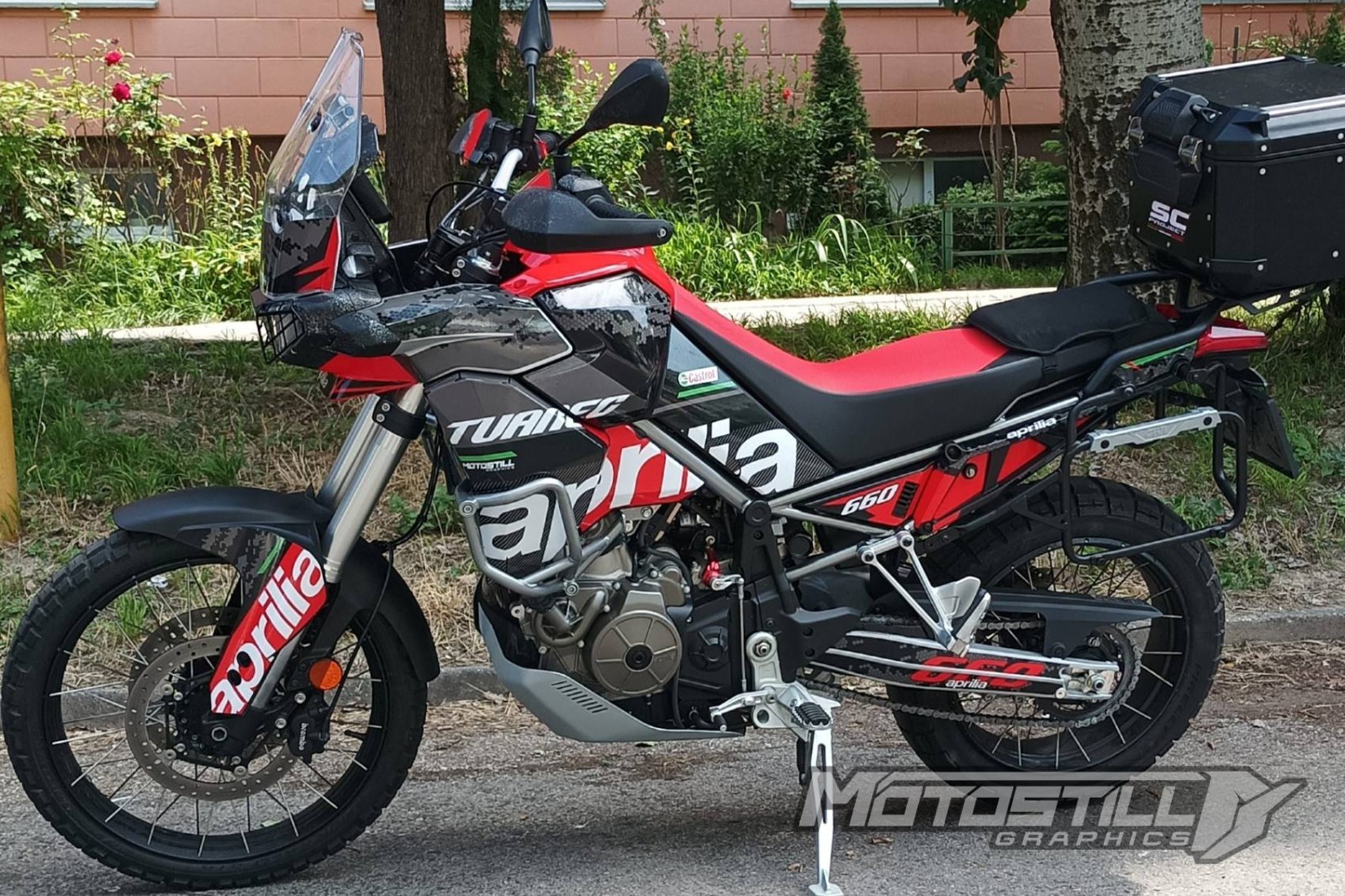 FIT FOR BMW F 900 GS ADV / 2023 – 2025 GRAPHIC STICKER KIT (BLACK YELLOW)