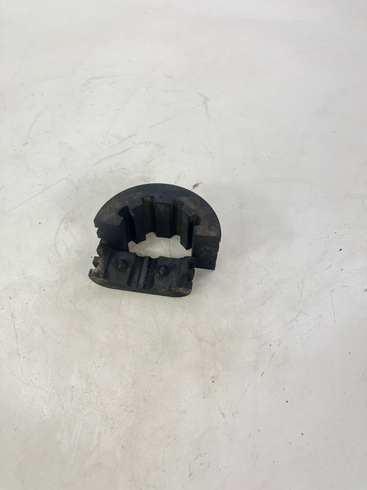 2006 Suzuki DRZ400E Frame Rubber Dampners OEM # 136