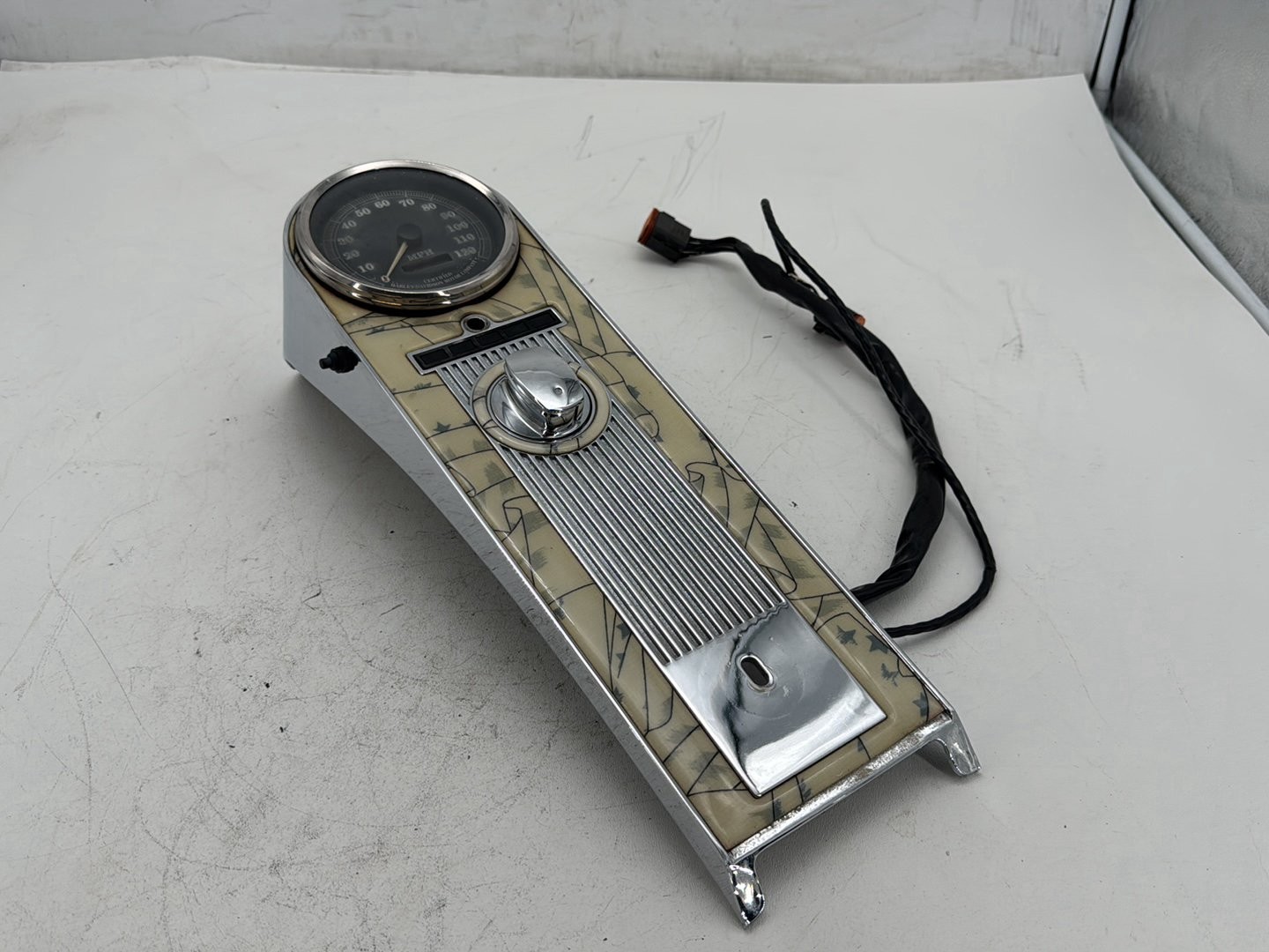 1996 Harley Road King Police Fuel Tank Dash Console Speedo NOKey Unknown mi.