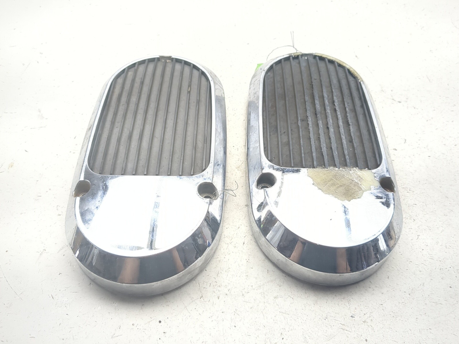85-06 Kawasaki Vulcan 750 VN750 Left Right Air Cleaner Cover Set 11011-1181