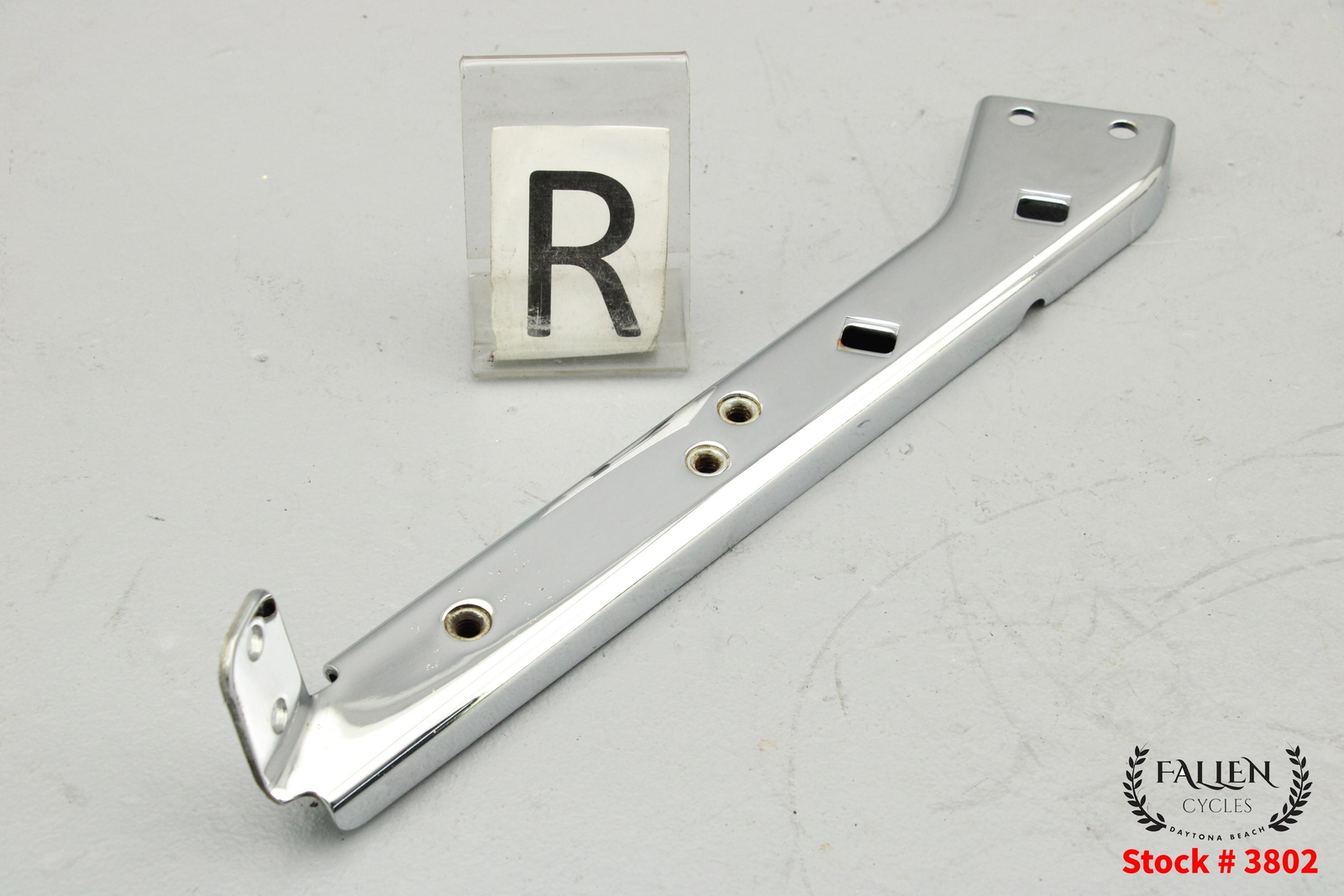 2007 Harley Road King CVO Right Saddlebag Support Mount Bracket CHROME