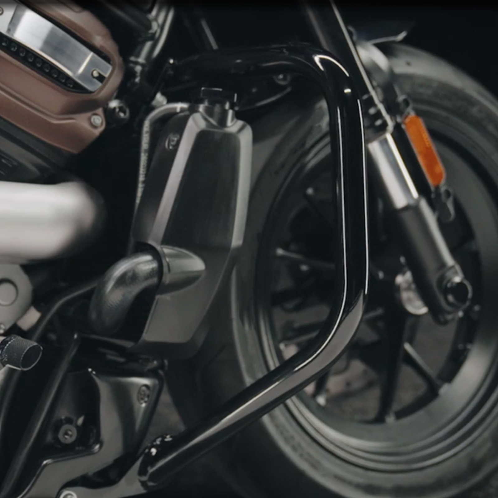 Gloss Black Engine Guard Crash Bar Fit For Harley Sportster S RH1250S 2021-2025