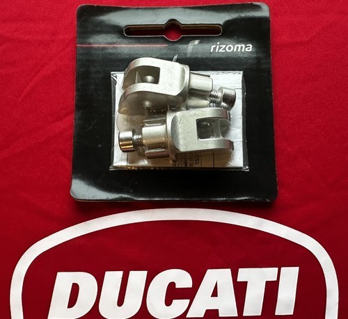 NEW GENUINE RIZOMA UNIVERSAL FOOTPEG BRACKETS RIZPE713A