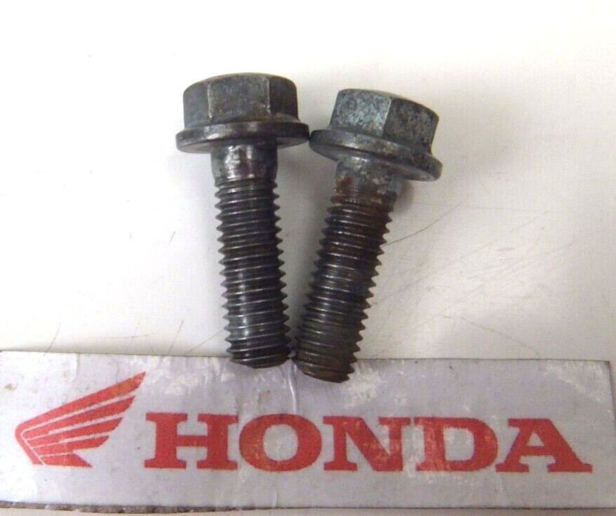 HONDA CBR600 CBR 600 F3 RIDERS FOOT PEG HANGER BOLTS 1 PAIR AS SHOW 1995 – 1998