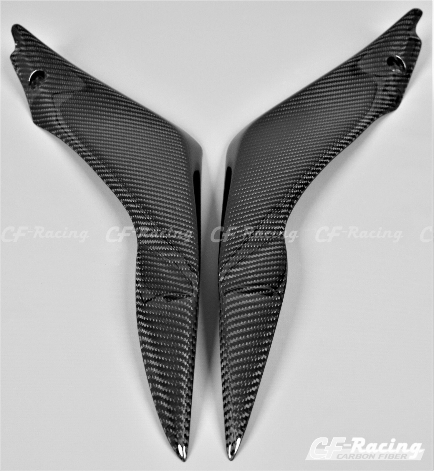2005-2006 Suzuki GSX-R1000 Seat Side Panels – 100% Carbon Fiber