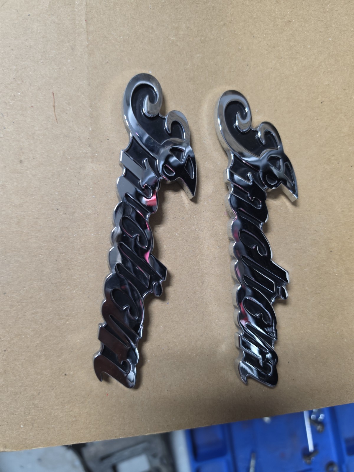 2014-2026 INDIAN OEM GENUINE 6 IN SCRIPT TANK BADGE Right LEFT CHROME PAIR SET