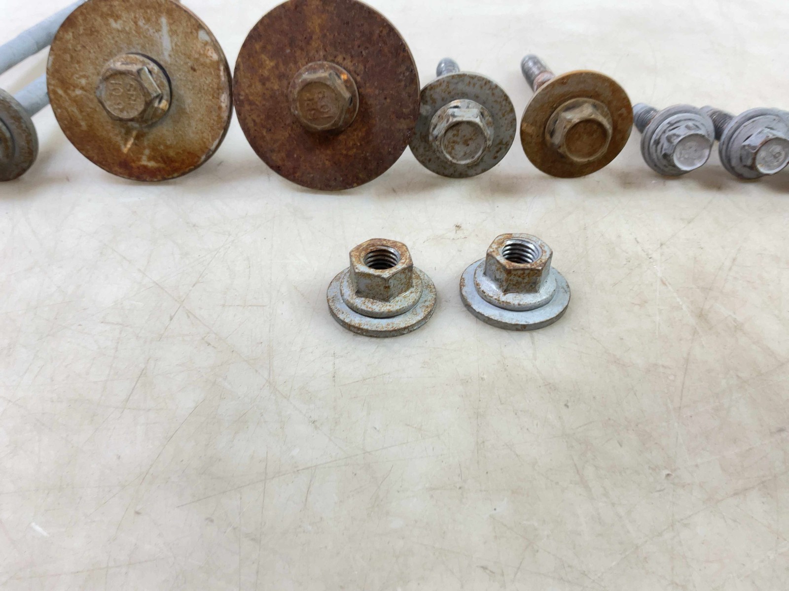Jeep Gladiator JT OEM Body Mounting Bolts 2020 2021 2022 2023 2024 172628