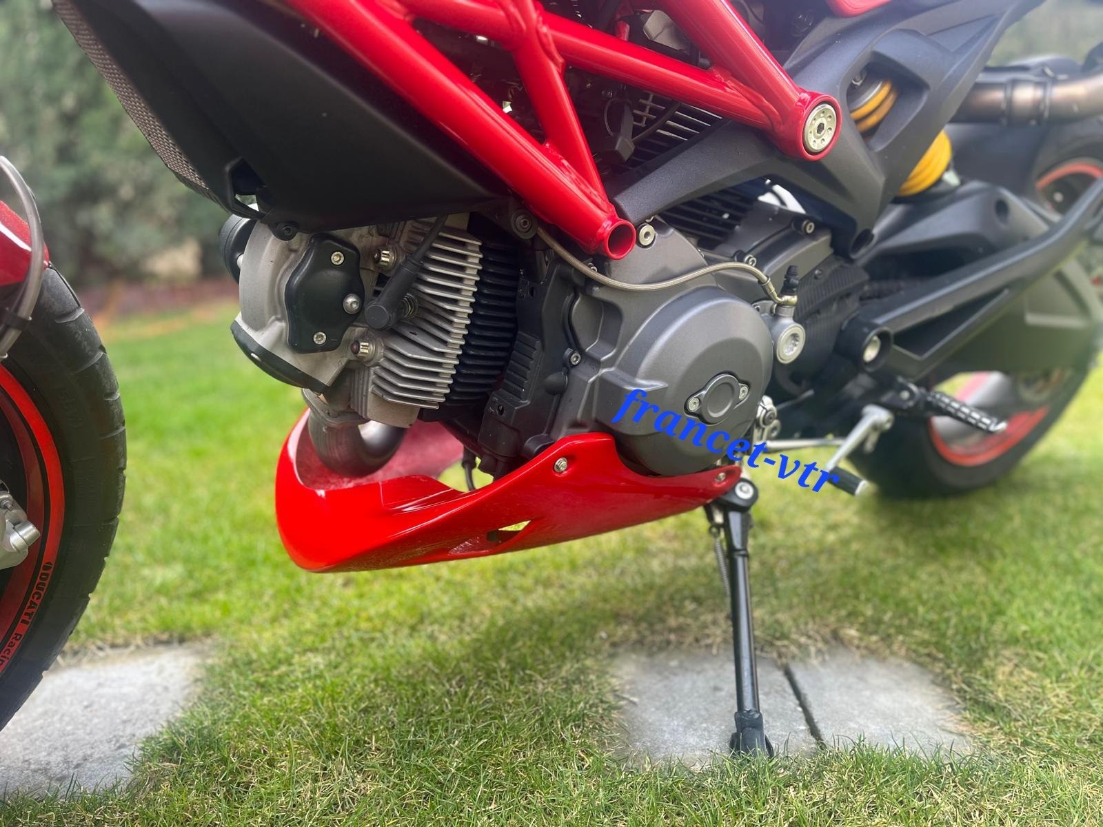 Ducati Monster 696 796 1100 TIP AS PHOTO Ducati Red Spoiler 08/13