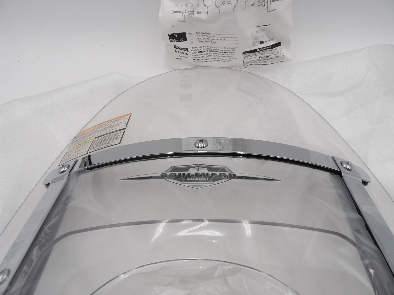 NOS Suzuki BOULEVARD S50 S83 Genuine Windshield Assembly Factory OEM 990A0-70001