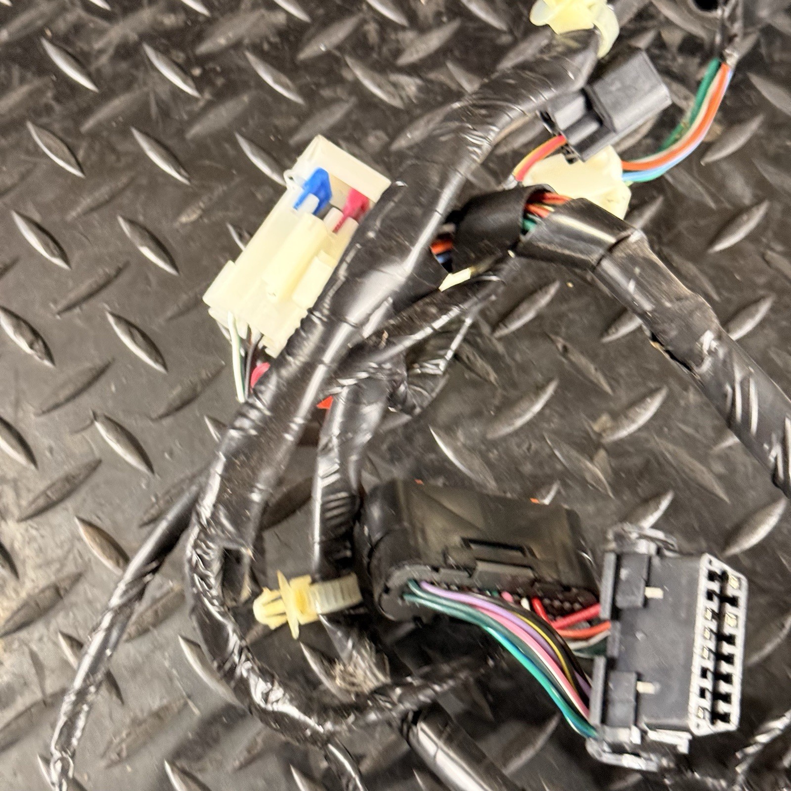 ♻️ SYM ORBIT III 3 125 2021-2024 – WIRING LOOM – 100km From New!