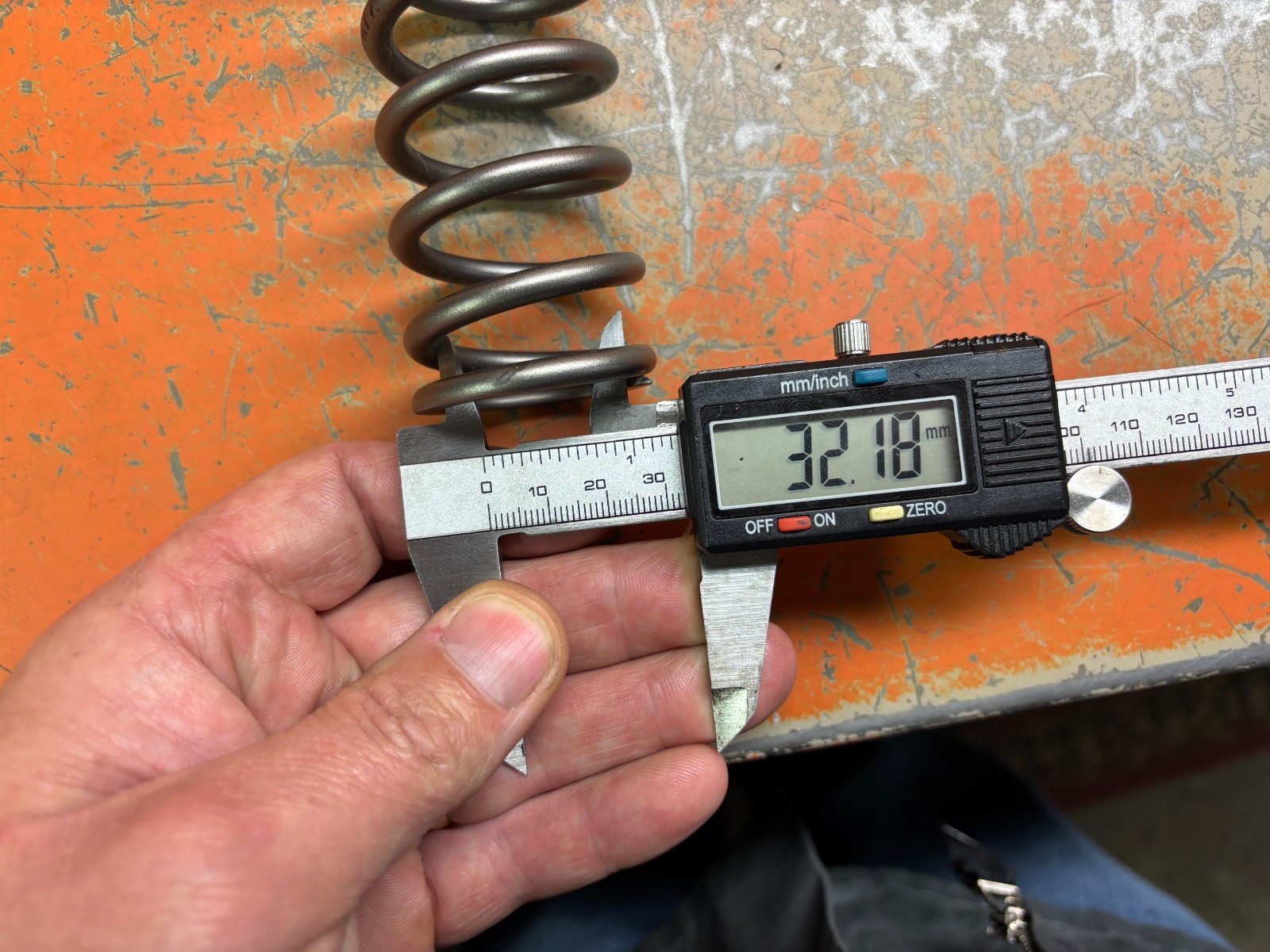 43mm x 495mm Factory Connection .49 fork springs KTM 125-500
